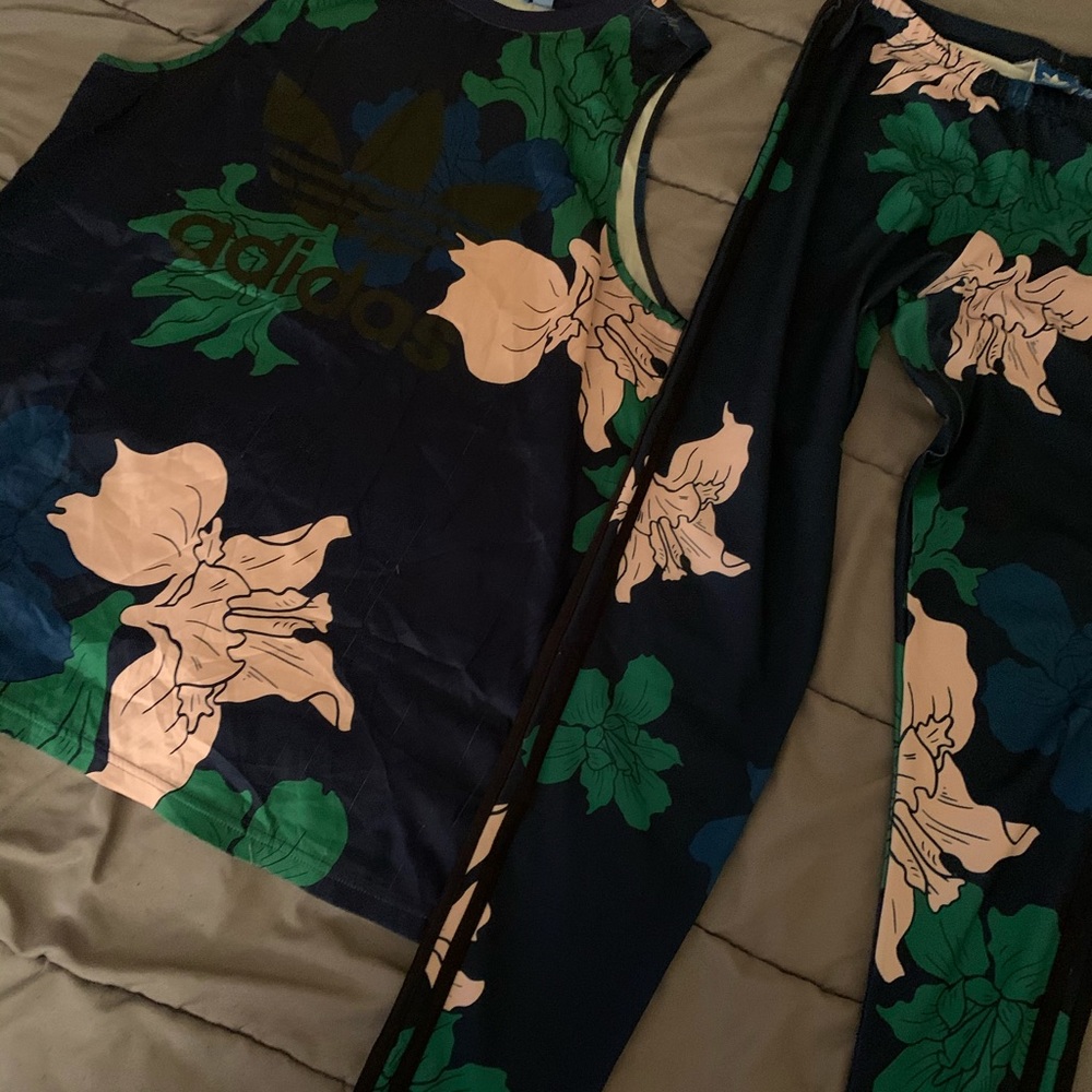 two piece adidas set.